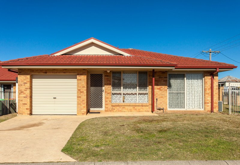 Photo - Unit 2/12 Chidgey Street, Cessnock NSW 2325 - Image 10