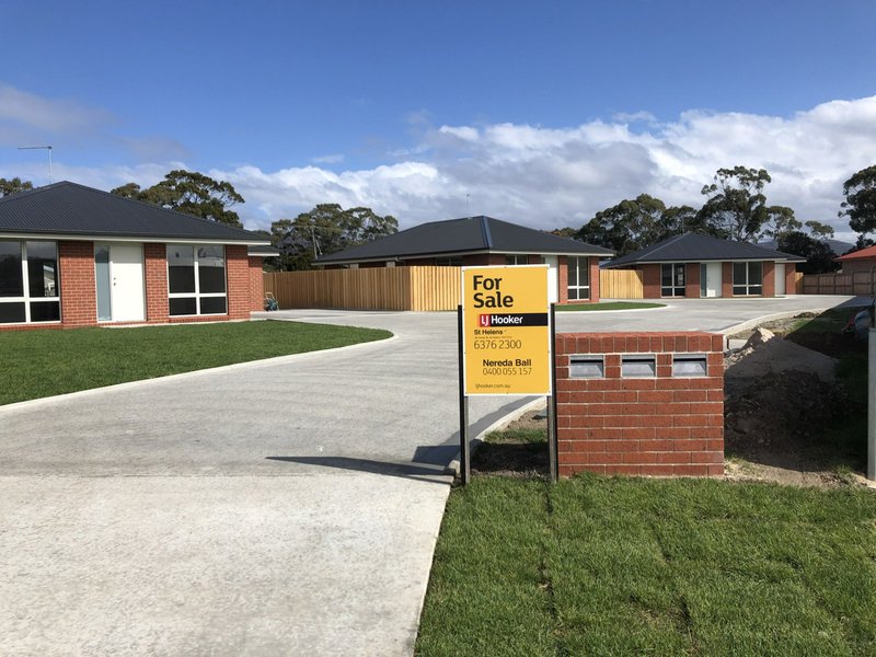 Unit 2/13 Heather Place, St Helens TAS 7216