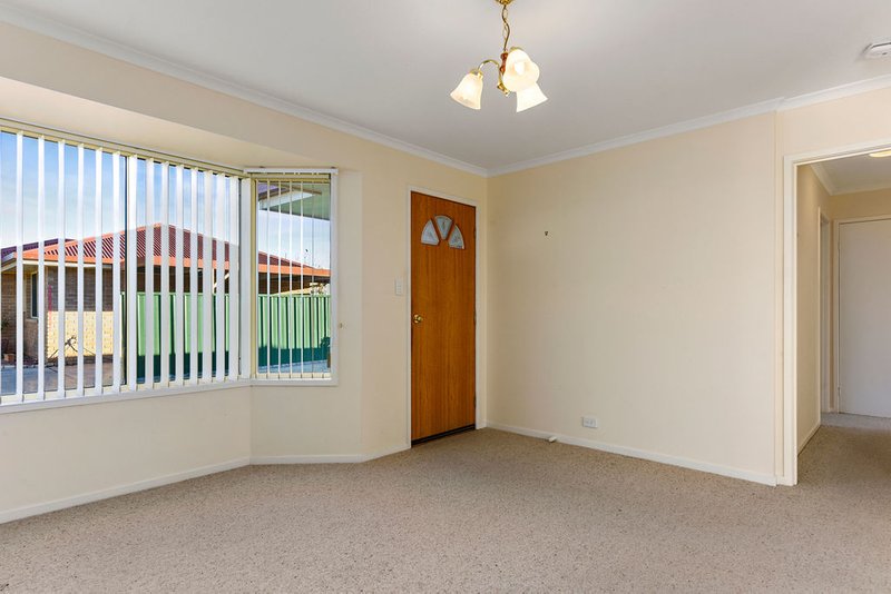 Photo - Unit 2/14 Pollock Place, Sorell TAS 7172 - Image 9