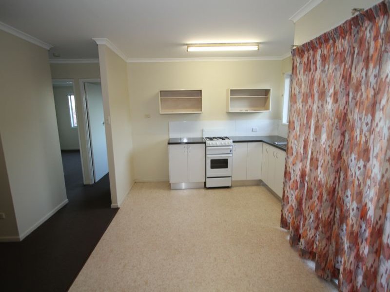 Unit 2/14 Tora Street, Macgregor QLD 4109