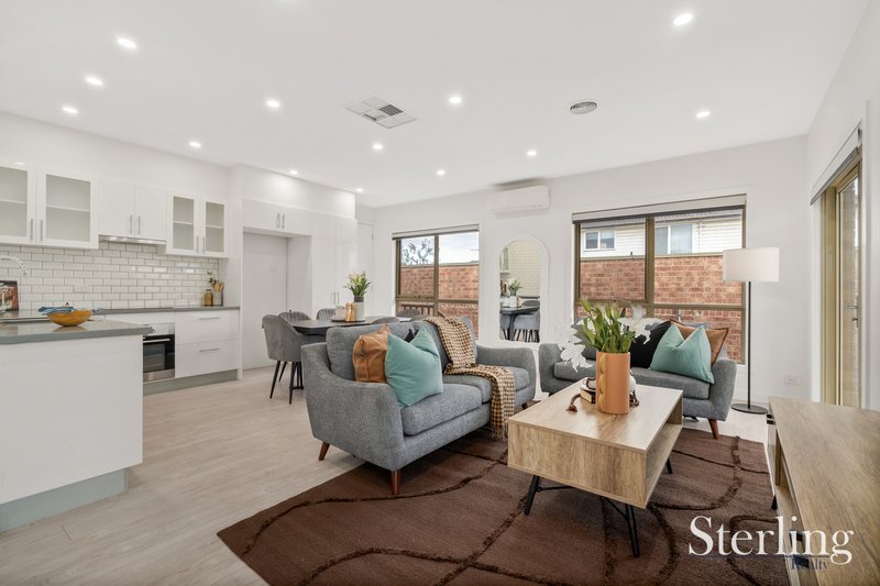 Photo - Unit 2/15 Gordon Street, Tullamarine VIC 3043 - Image 2