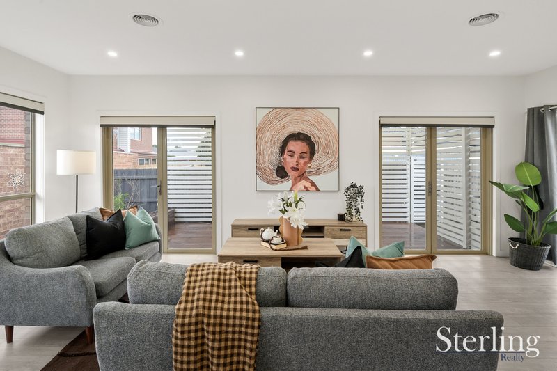Photo - Unit 2/15 Gordon Street, Tullamarine VIC 3043 - Image 4