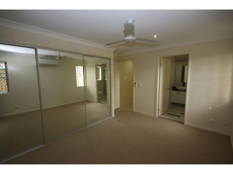 Photo - Unit 2/15 Lane Street, Clontarf QLD 4019 - Image 6