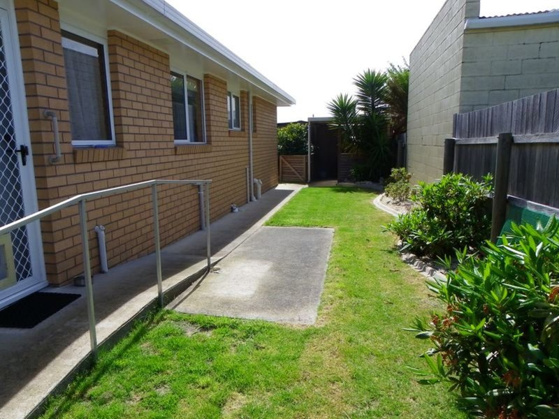 Photo - Unit 2/16 Reid Street, Wynyard TAS 7325 - Image 15