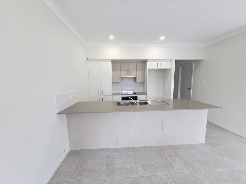 Photo - Unit 2/18 Crossing Street, Bellbird NSW 2325 - Image 3
