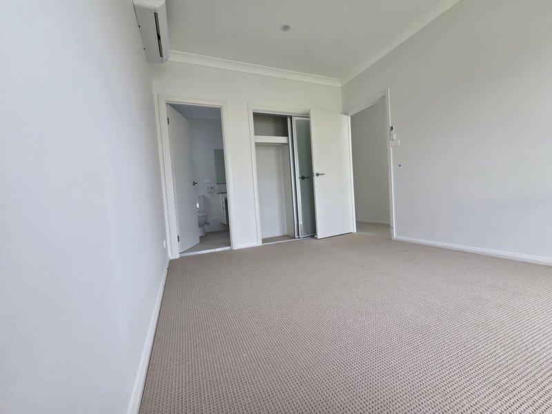 Photo - Unit 2/18 Crossing Street, Bellbird NSW 2325 - Image 8