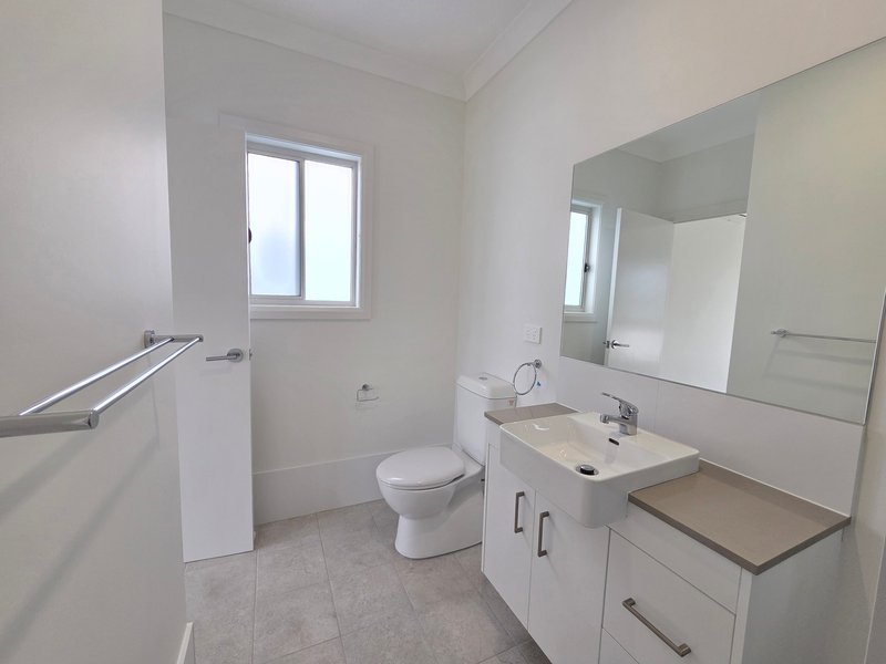 Photo - Unit 2/18 Crossing Street, Bellbird NSW 2325 - Image 10