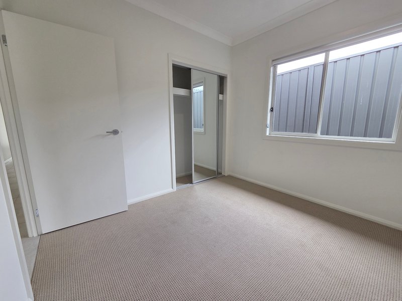 Photo - Unit 2/18 Crossing Street, Bellbird NSW 2325 - Image 11