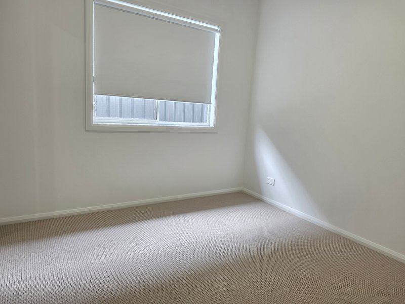 Photo - Unit 2/18 Crossing Street, Bellbird NSW 2325 - Image 13