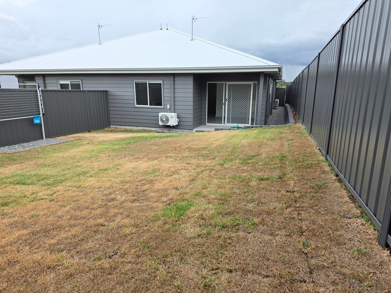 Photo - Unit 2/18 Crossing Street, Bellbird NSW 2325 - Image 19