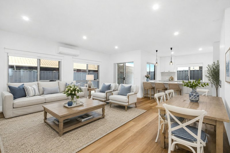 Photo - Unit 2/18 Jermyn Street, Ulverstone TAS 7315 - Image 2