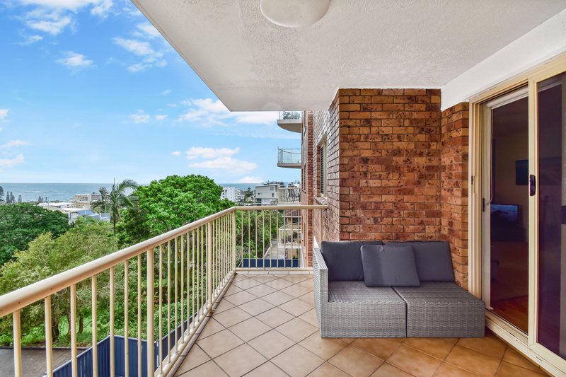 Photo - Unit 2/18 Queen Street, Kings Beach QLD 4551 - Image 6