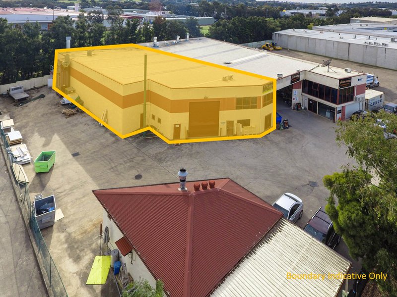 Unit 2/18 Stennett Road, Ingleburn NSW 2565