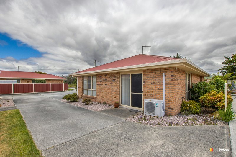 Photo - Unit 2/19 Plummer Court, Somerset TAS 7322 - Image 2