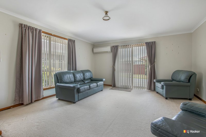 Photo - Unit 2/19 Plummer Court, Somerset TAS 7322 - Image 3