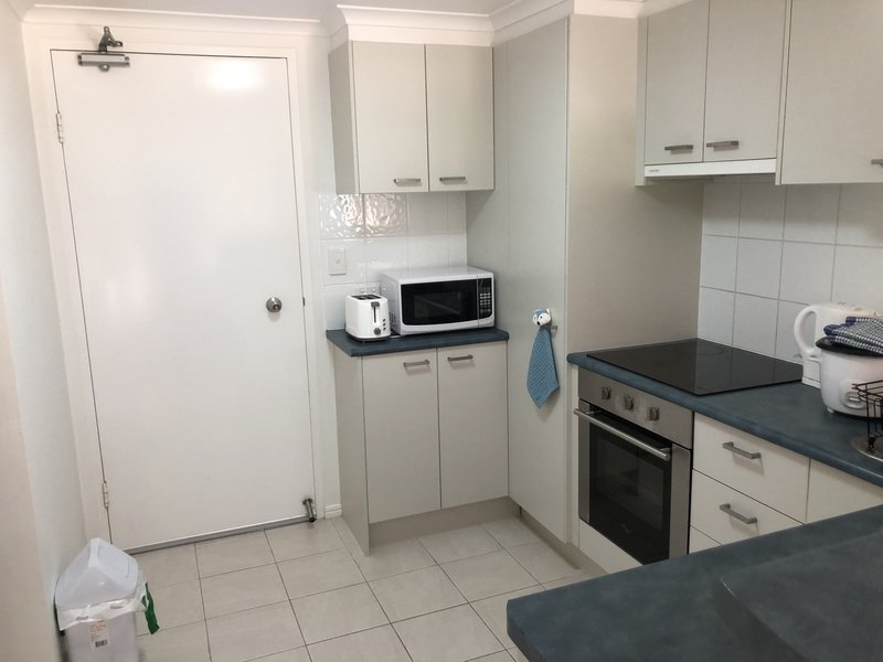 Photo - Unit 2/2-4 Box St , Buderim QLD 4556 - Image 6