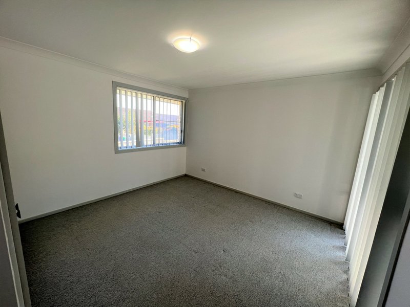 Photo - Unit 2/2 Laurina Close, Old Bar NSW 2430 - Image 13