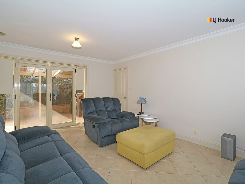 Photo - Unit 2/2 Madin Place, Estella NSW 2650 - Image 4