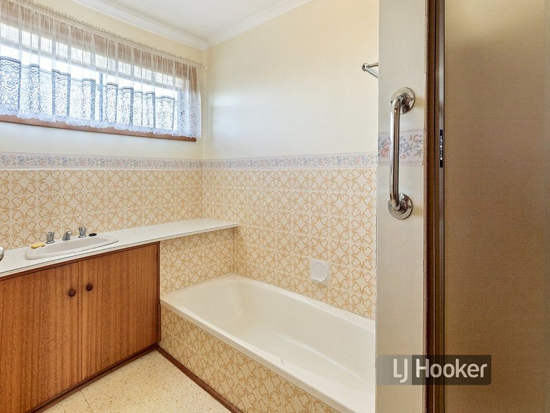 Photo - Unit 2/2 Monnington Street, Upper Burnie TAS 7320 - Image 4