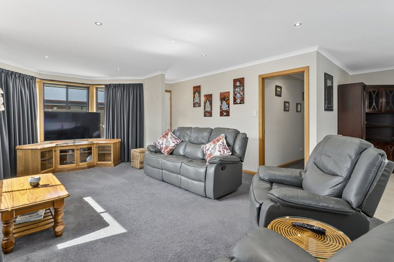 Photo - Unit 2/2 Trevally Court, Kingston TAS 7050 - Image 4