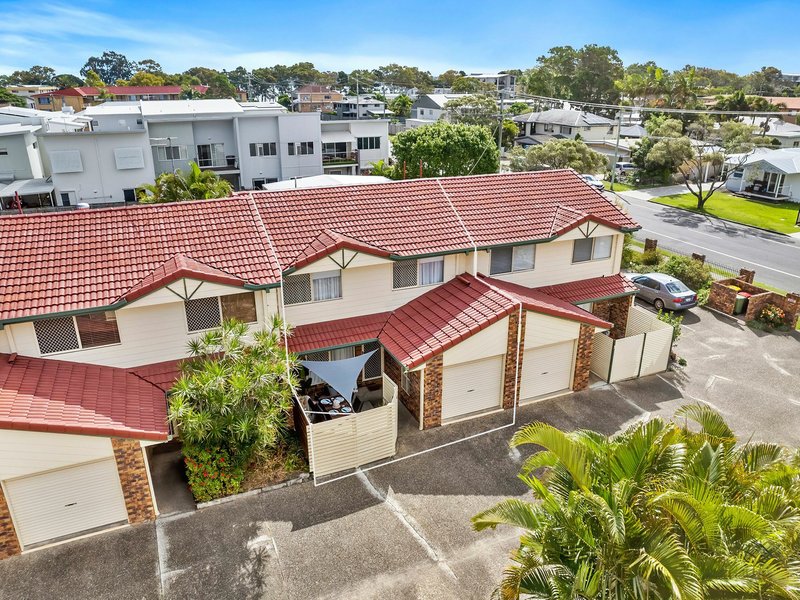 Photo - Unit 2/20-22 Kangaroo Ave , Bongaree QLD 4507 - Image 22