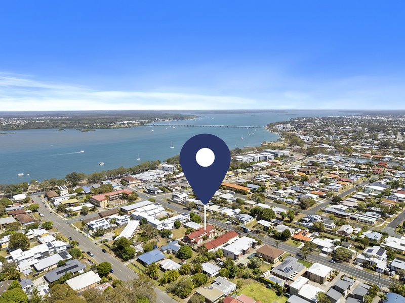 Photo - Unit 2/20-22 Kangaroo Ave , Bongaree QLD 4507 - Image 2