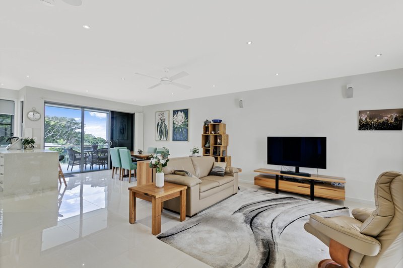 Photo - Unit 2/20 Box Street, Buderim QLD 4556 - Image 2