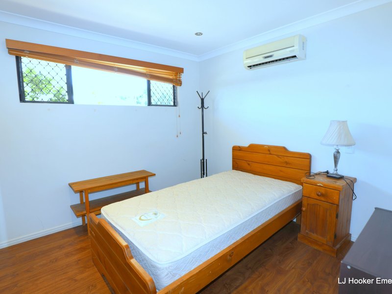 Photo - Unit 2/20 Riverview Street, Emerald QLD 4720 - Image 12