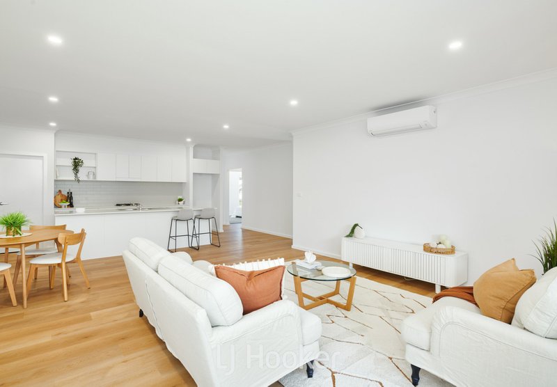 Photo - Unit 2/21 Shores Crescent, Diamond Beach NSW 2430 - Image 4