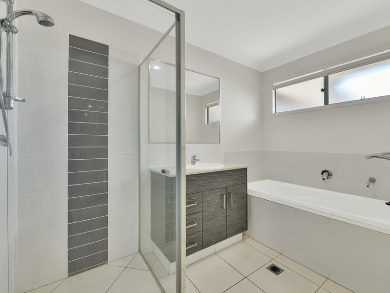 Photo - Unit 2/22 Windsor Street, Flagstone QLD 4280 - Image 11