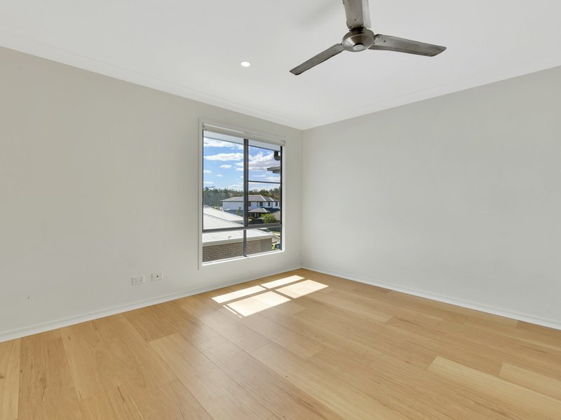 Photo - Unit 2/22 Windsor Street, Flagstone QLD 4280 - Image 12
