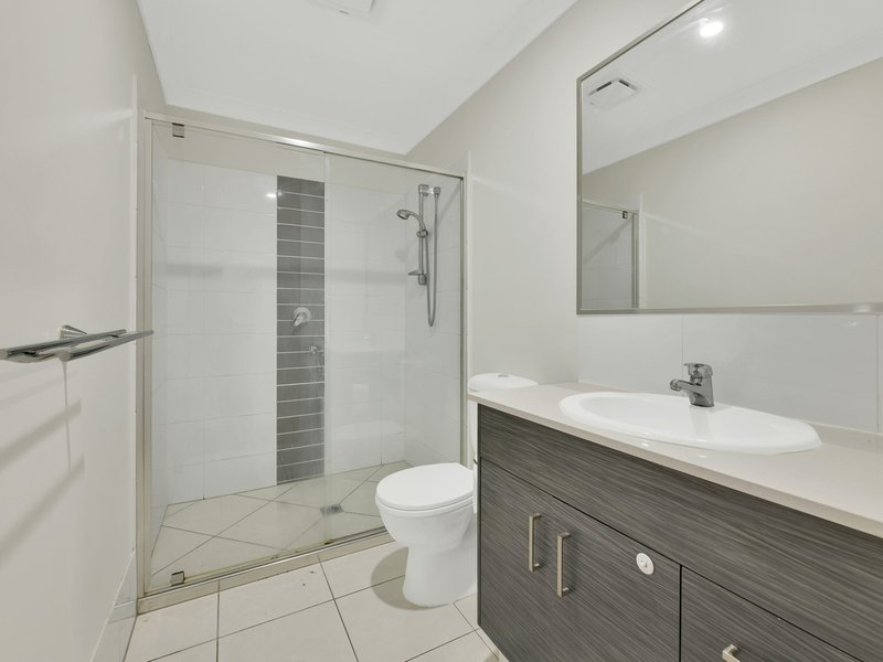 Photo - Unit 2/22 Windsor Street, Flagstone QLD 4280 - Image 16