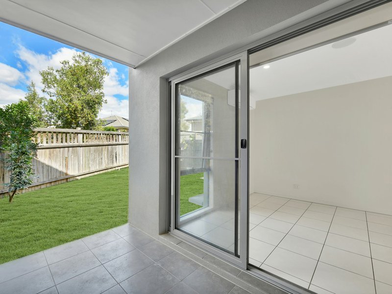 Photo - Unit 2/22 Windsor Street, Flagstone QLD 4280 - Image 17
