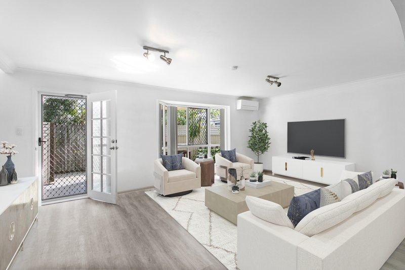 Photo - Unit 2/23 Rosella St , Bongaree QLD 4507 - Image 1