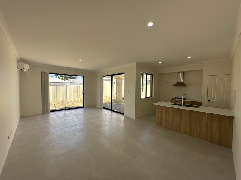 Photo - Unit 22/37 Virginia Ave , Maddington WA 6109 - Image 5