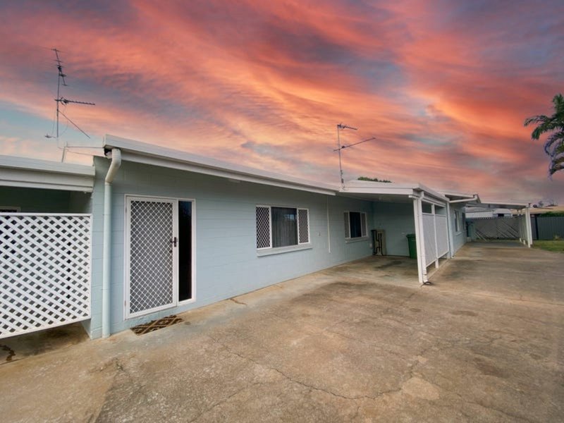 Photo - Unit 2/254 Walsh Street, Mareeba QLD 4880 - Image 2