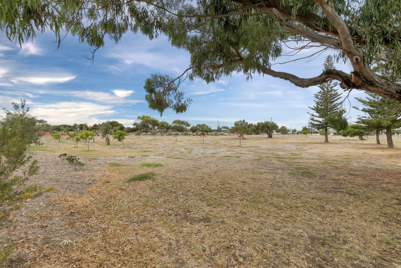 Photo - Unit 2/280 Military Road, Semaphore Park SA 5019 - Image 13