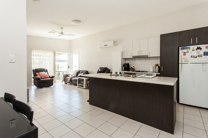 Photo - Unit 2/29 Daniel Street, Cessnock NSW 2325 - Image 10