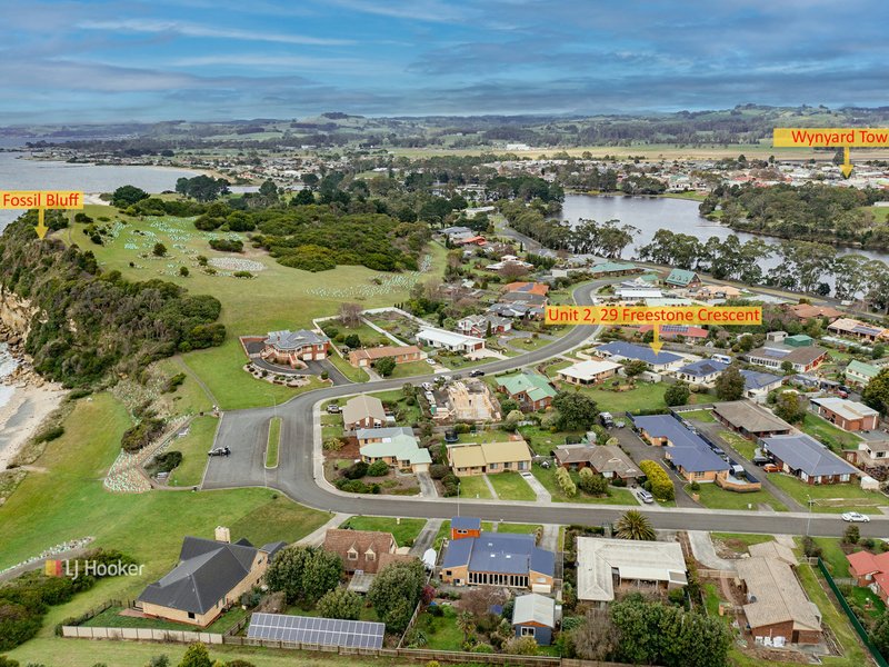 Photo - Unit 2/29 Freestone Crescent, Wynyard TAS 7325 - Image 2