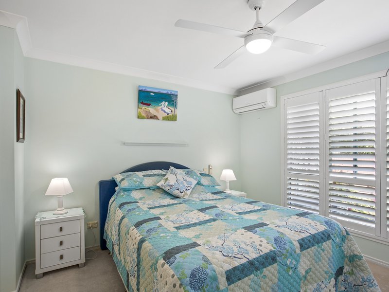 Photo - Unit 2/30 Hoya Cres , Bongaree QLD 4507 - Image 9