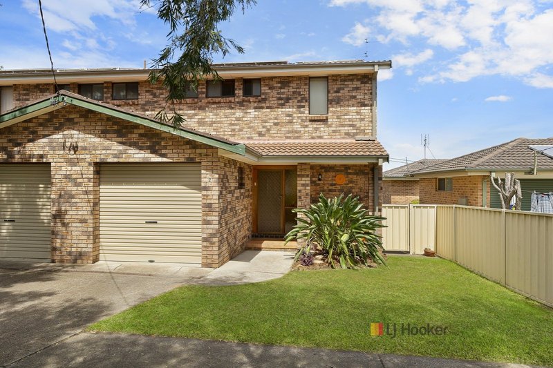 Unit 2/30 Mary Street, Gorokan NSW 2263