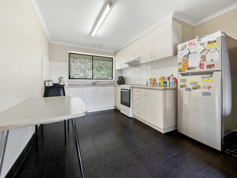 Photo - Unit 2/31 Verbena Crescent, Noble Park VIC 3174 - Image 3