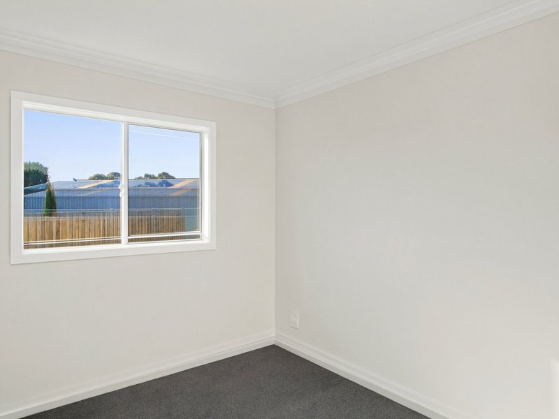 Photo - Unit 2/32 Charles Street, Lucknow VIC 3875 - Image 11