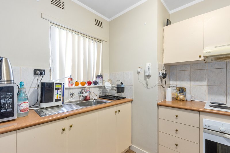 Photo - Unit 2/33 Steward Way, Orelia WA 6167 - Image 3