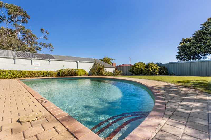 Photo - Unit 2/33 Steward Way, Orelia WA 6167 - Image 14