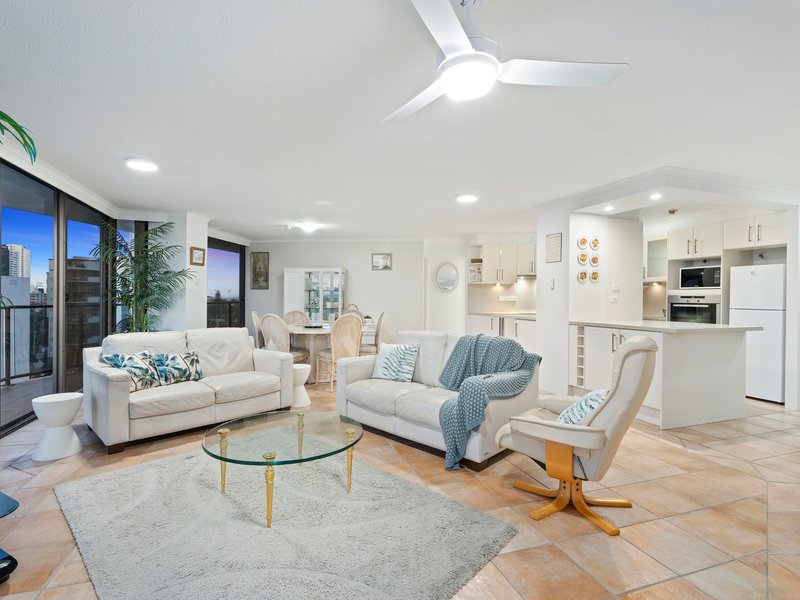 Photo - Unit 23/37 Monaco Street, Surfers Paradise QLD 4217 - Image 4