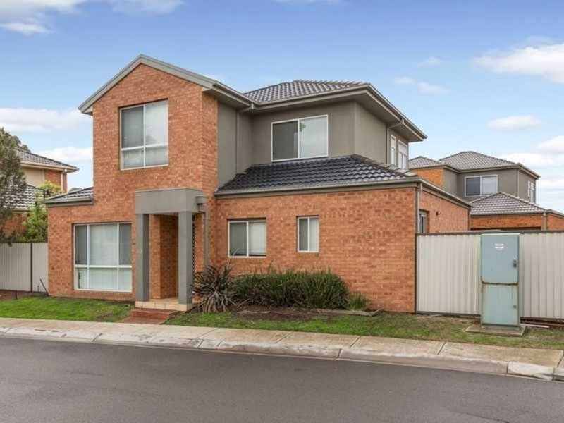 Unit 23/51-55 Tullidge Street, Melton VIC 3337