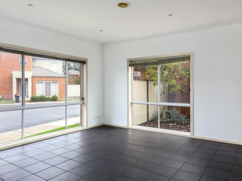 Photo - Unit 23/51-55 Tullidge Street, Melton VIC 3337 - Image 3