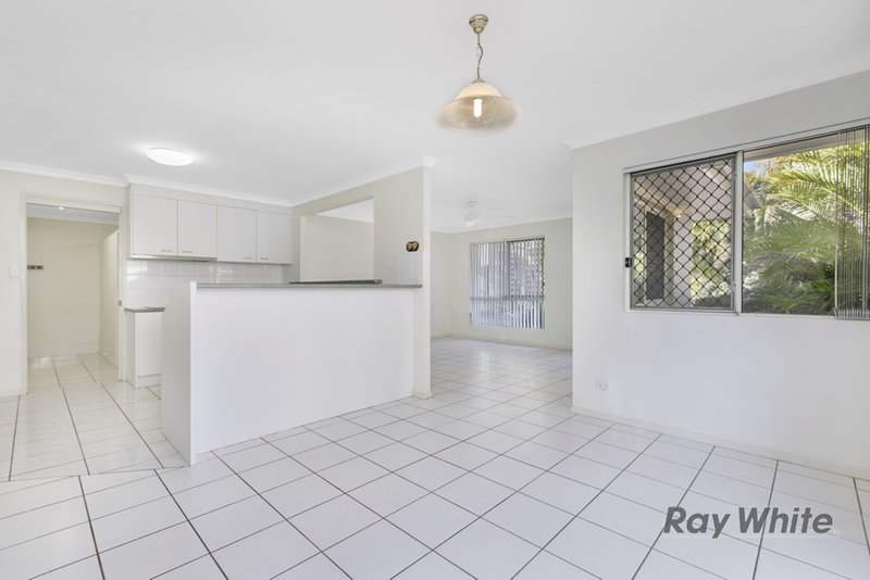 Photo - Unit 24, 27-35 Newhaven Street, Alexandra Hills QLD 4161 - Image 2