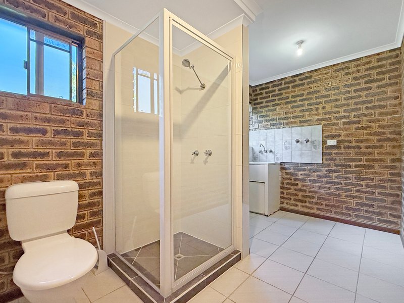 Photo - Unit 2/4 Fairlie Cres , Moffat Beach QLD 4551 - Image 12